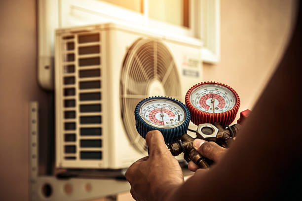 Professional Hvac Installation technician working in Covington, VA